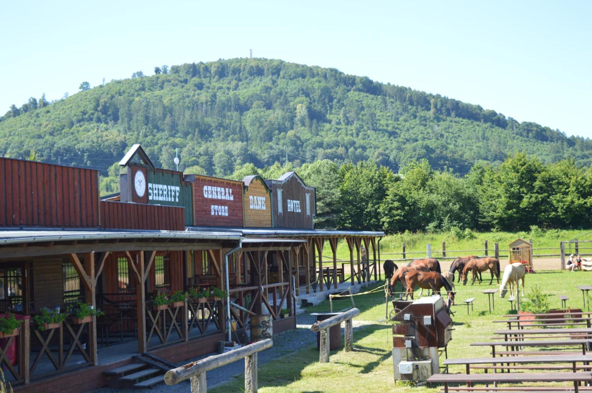 Bubla City Ranch Kopřivnice Exterior foto